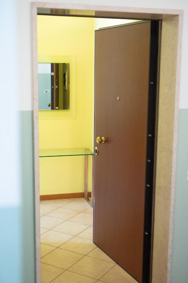 מניאגו Appartamento Borgo Peschiere מראה חיצוני תמונה