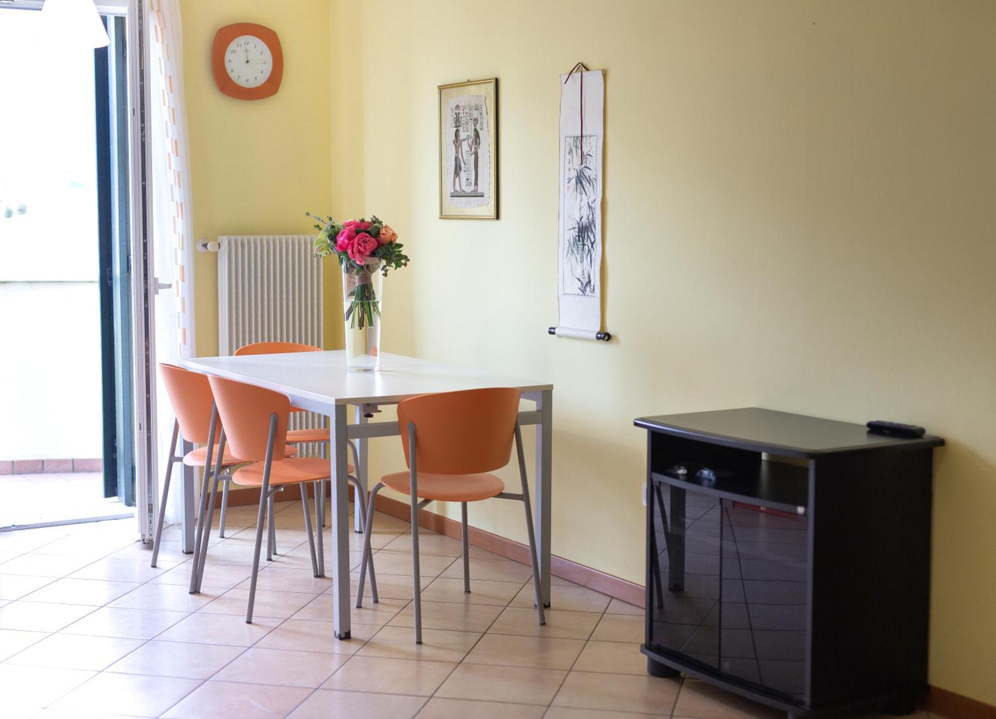 מניאגו Appartamento Borgo Peschiere מראה חיצוני תמונה